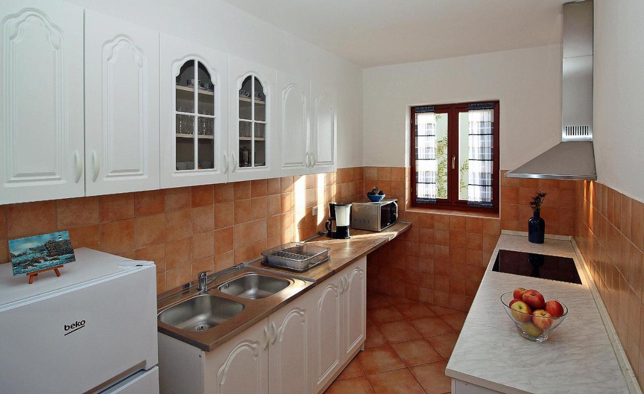 Apartment Rabac 7429A ภายนอก รูปภาพ